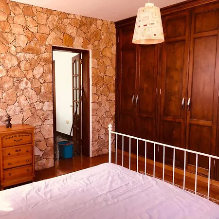 Joshualba Ii Apartamento Mezquez